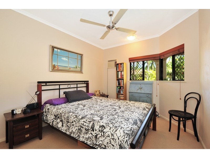13/65 Cedar Road, Palm Cove QLD 4879