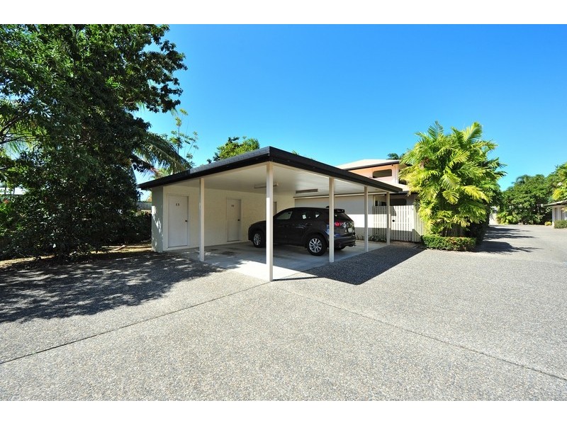 13/65 Cedar Road, Palm Cove QLD 4879