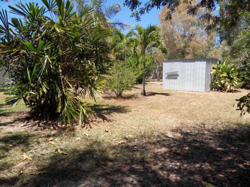 39 Periwinkle Avenue, Trinity Beach QLD 4879
