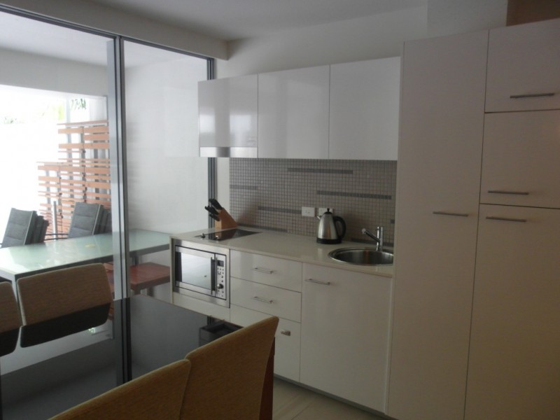 3208 Williams Esplanade, Palm Cove QLD 4879