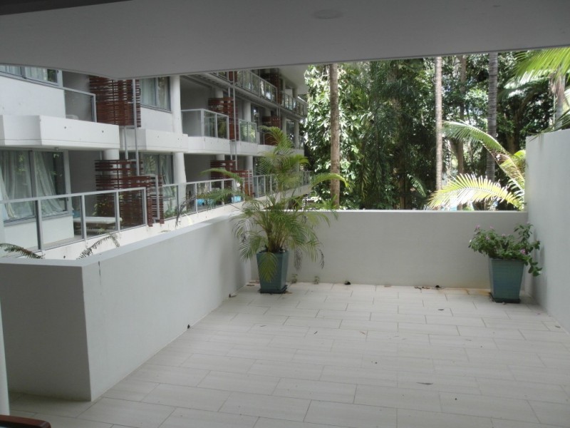 3208 Williams Esplanade, Palm Cove QLD 4879