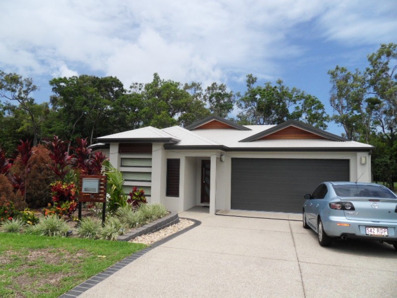 Kewarra Beach QLD 4879