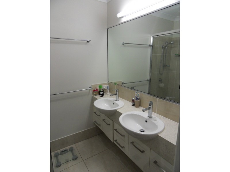 Kewarra Beach QLD 4879