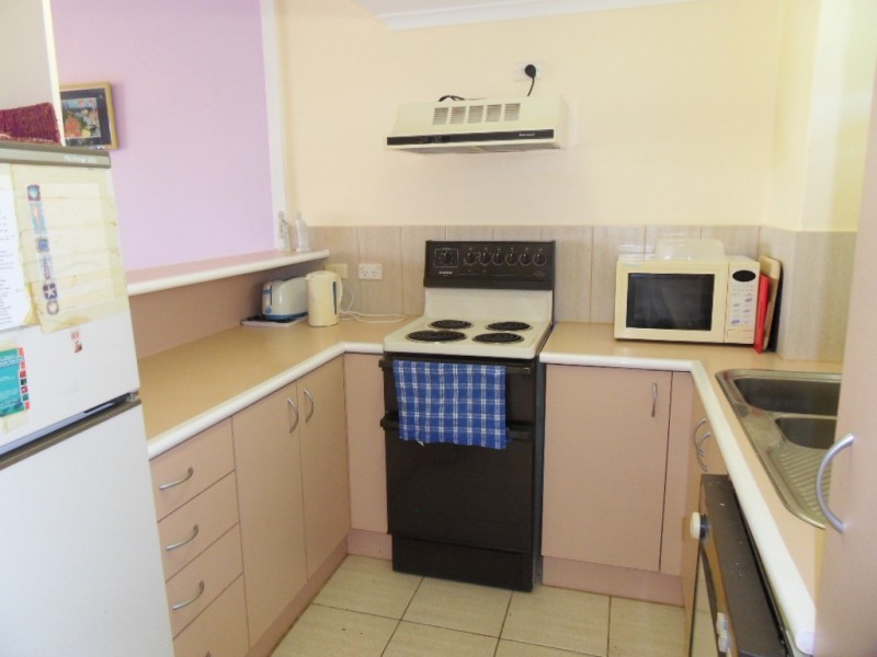 414 Coral Coast Drive, Palm Cove QLD 4879