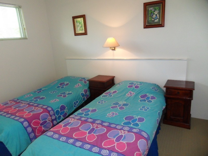 414 Coral Coast Drive, Palm Cove QLD 4879
