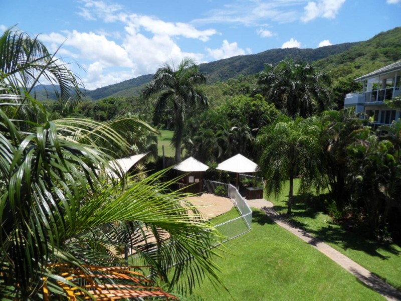 414 Coral Coast Drive, Palm Cove QLD 4879