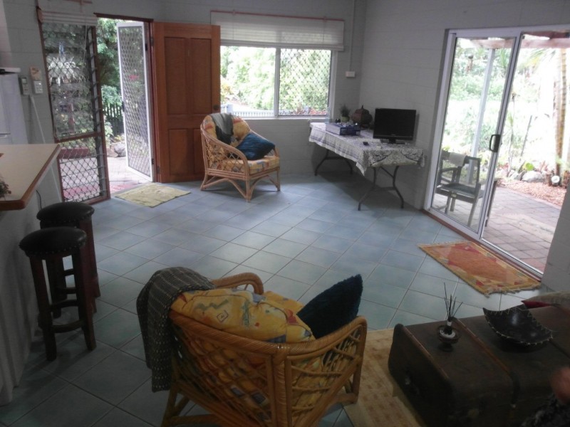 1/32 Hope St, Clifton Beach QLD 4879