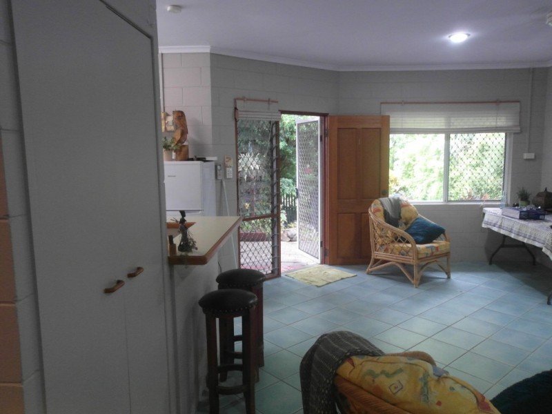 1/32 Hope St, Clifton Beach QLD 4879