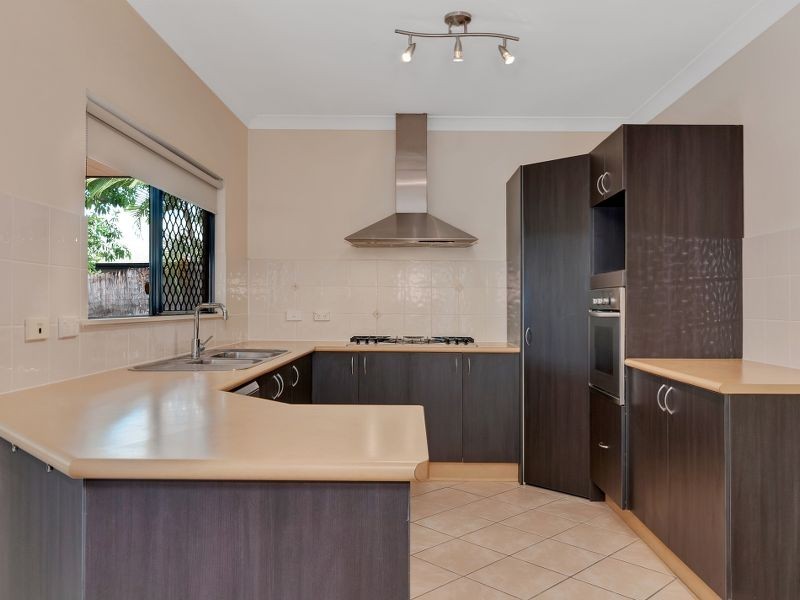 11 Bronte Close, Kewarra Beach QLD 4879