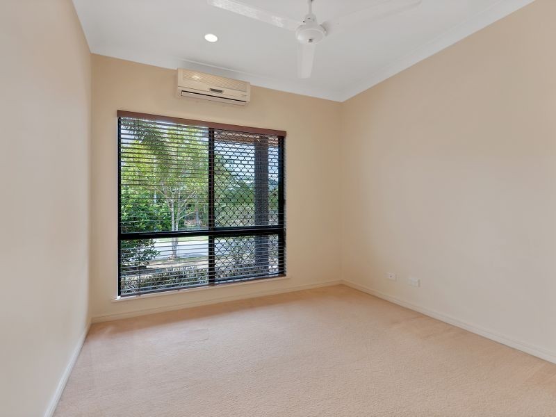 11 Bronte Close, Kewarra Beach QLD 4879
