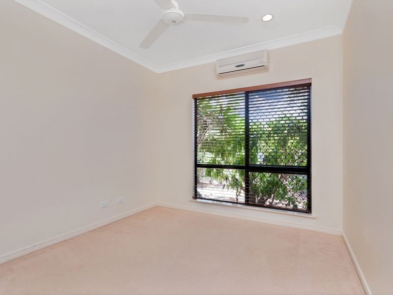 11 Bronte Close, Kewarra Beach QLD 4879