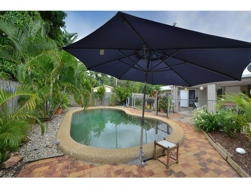 1 Atlas Close, Smithfield QLD 4878