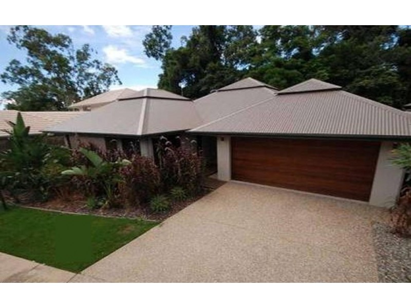 3 Muller Street, Palm Cove QLD 4879
