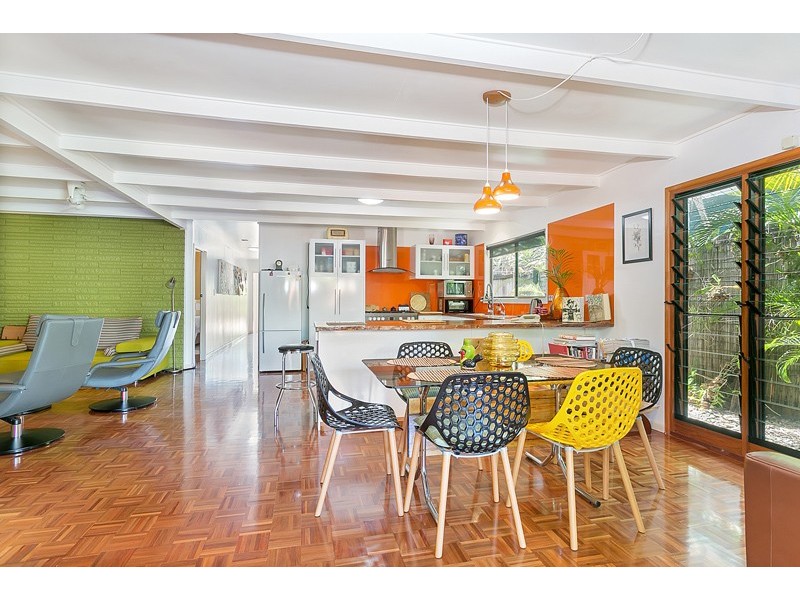 98 Marshall Street, Machans Beach QLD 4878