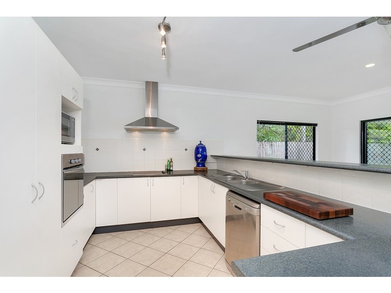 19 Cooya St, Kewarra Beach QLD 4879