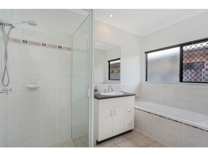 19 Cooya St, Kewarra Beach QLD 4879