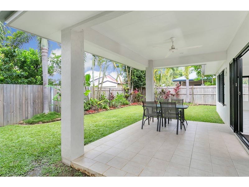 19 Cooya St, Kewarra Beach QLD 4879