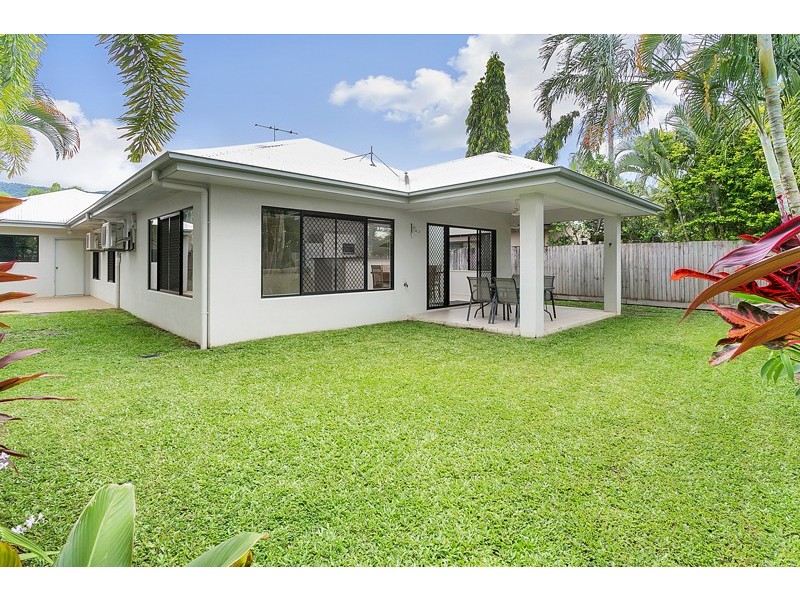 19 Cooya St, Kewarra Beach QLD 4879
