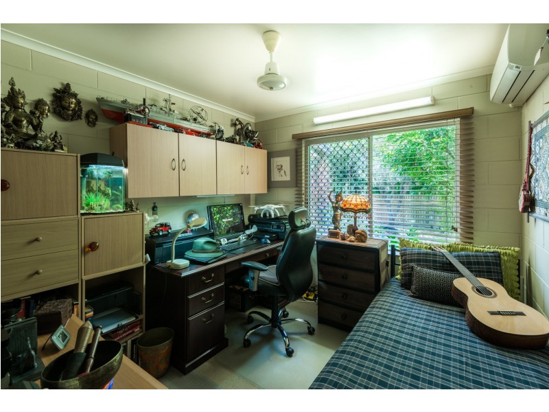 59 Veivers Rd, Palm Cove QLD 4879