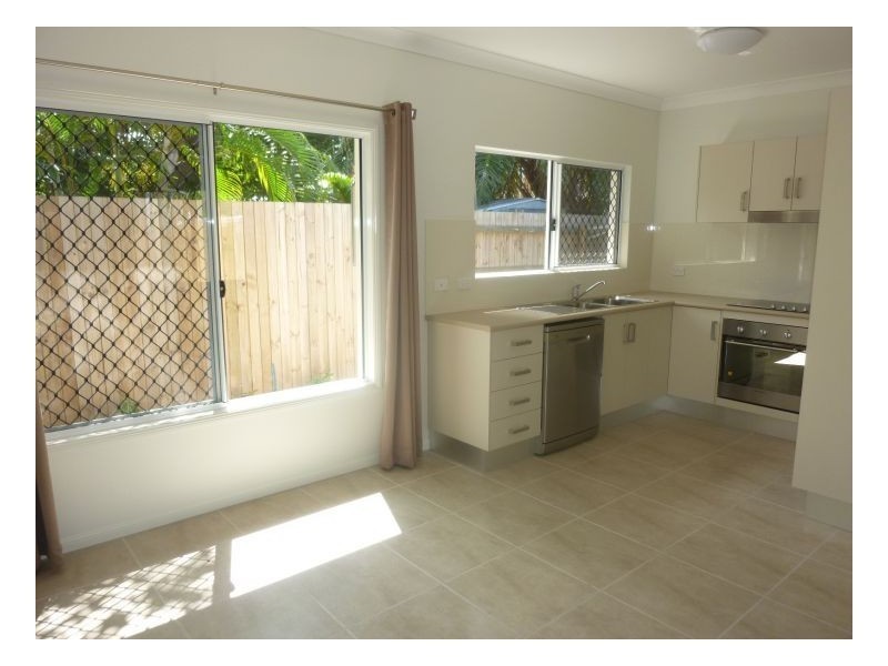 11B Morobe Close, Trinity Beach QLD 4879