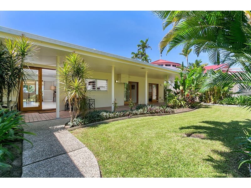 60 Kewarra Street, Kewarra Beach QLD 4879