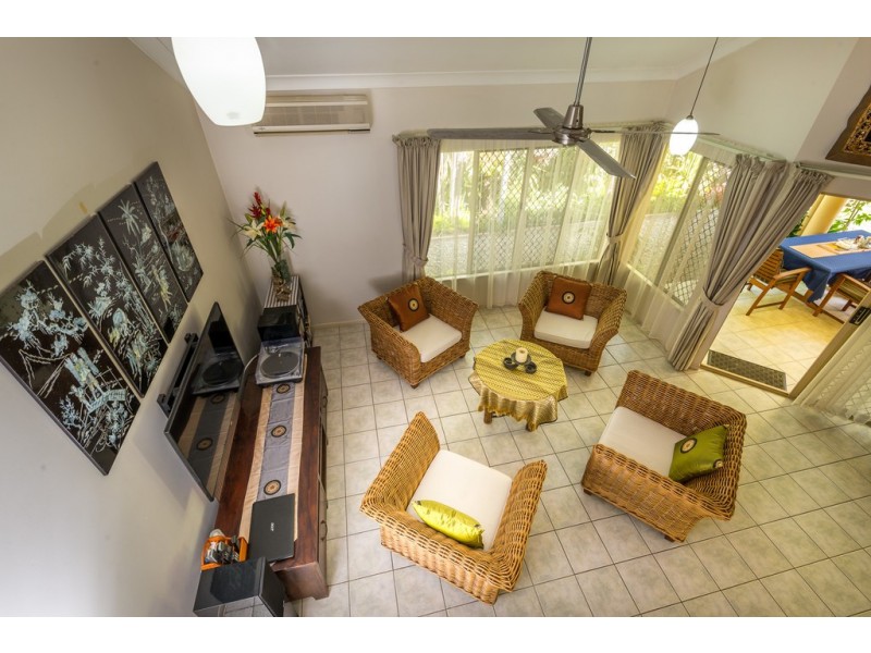 10/71-73 Cedar Road, Palm Cove QLD 4879