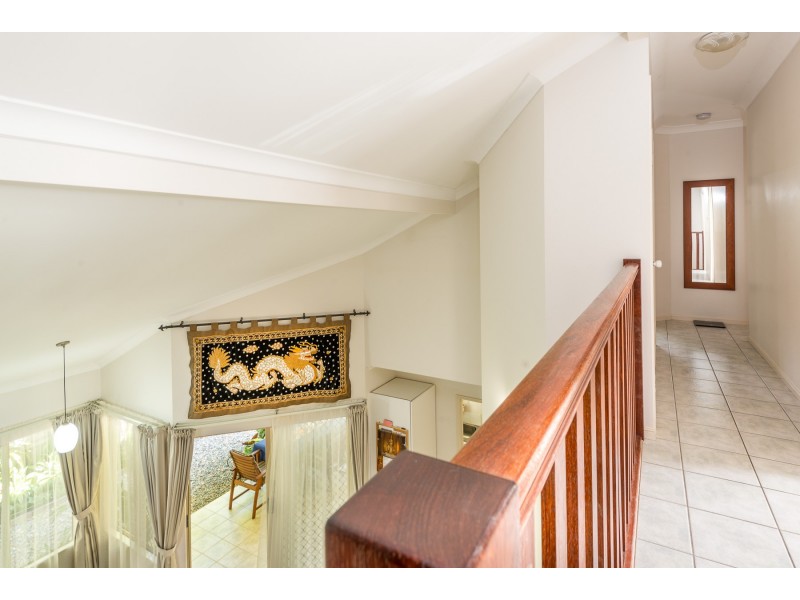 10/71-73 Cedar Road, Palm Cove QLD 4879