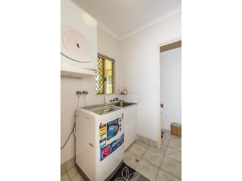 10/71-73 Cedar Road, Palm Cove QLD 4879