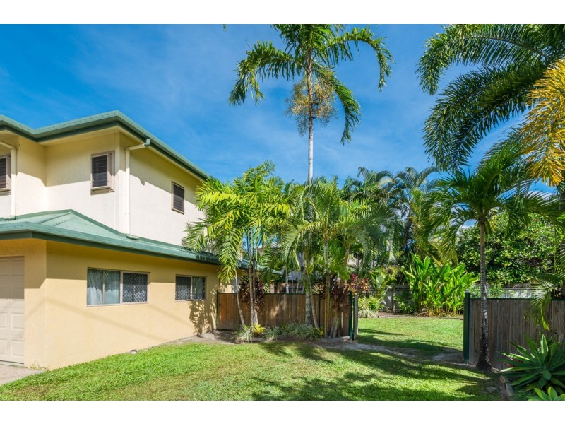 10/71-73 Cedar Road, Palm Cove QLD 4879