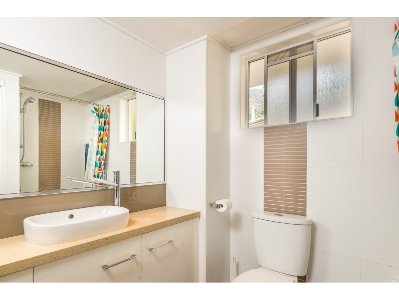 206 Coral Coast Drive, Palm Cove QLD 4879