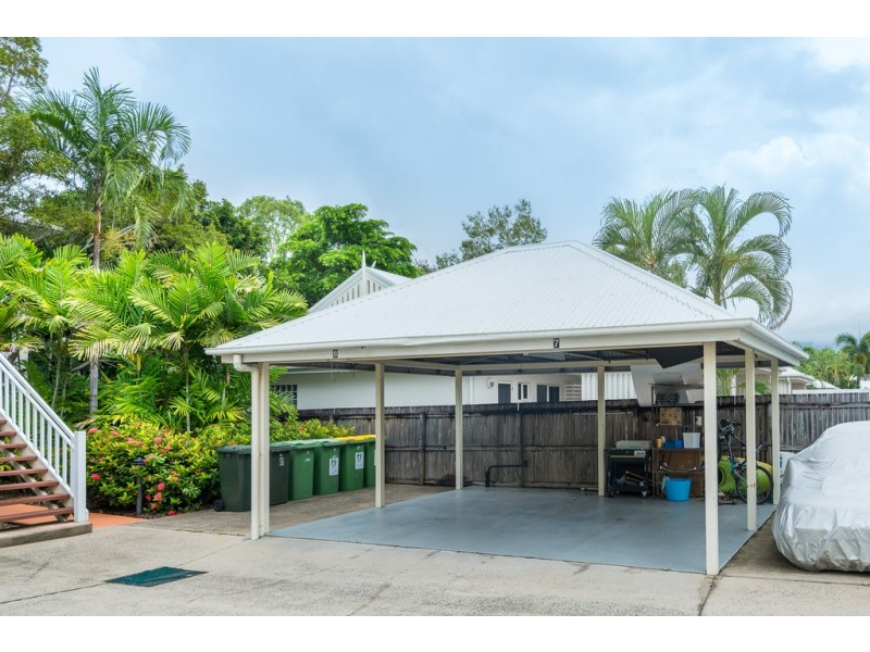 7/30 Oliva St, Palm Cove QLD 4879