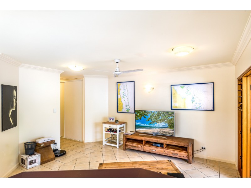 7/30 Oliva St, Palm Cove QLD 4879