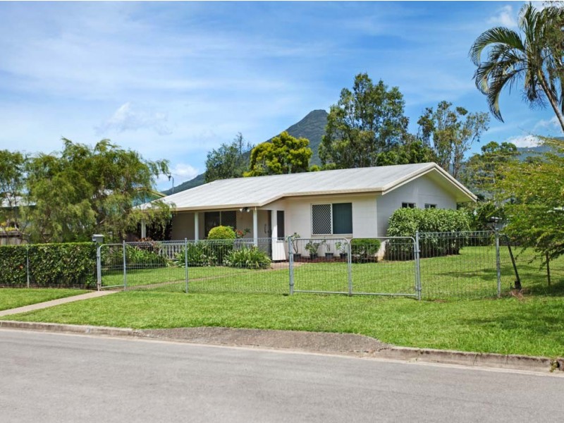 13 Hawkins Street, Gordonvale QLD 4865