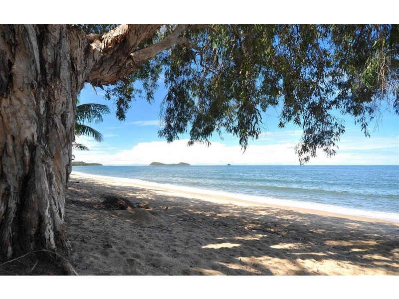 12 Ilse Close, Clifton Beach QLD 4879