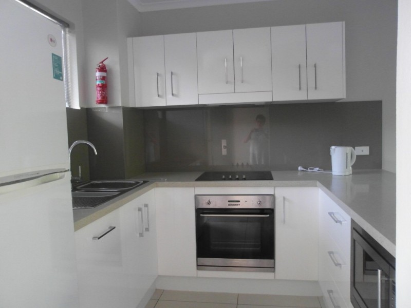 225 Coral Coast Drive, Palm Cove QLD 4879