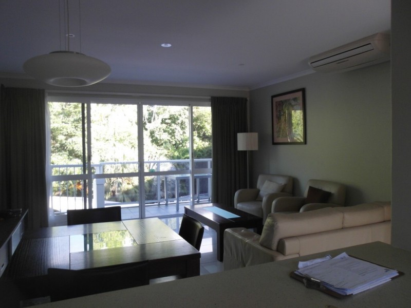 225 Coral Coast Drive, Palm Cove QLD 4879