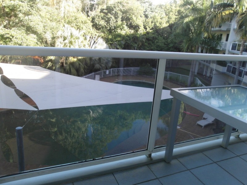225 Coral Coast Drive, Palm Cove QLD 4879