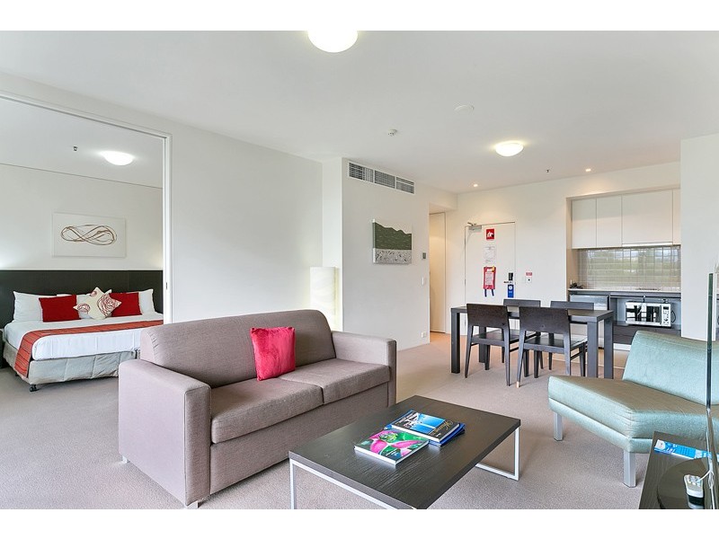 323/1 Marlin Parade., Cairns City QLD 4870