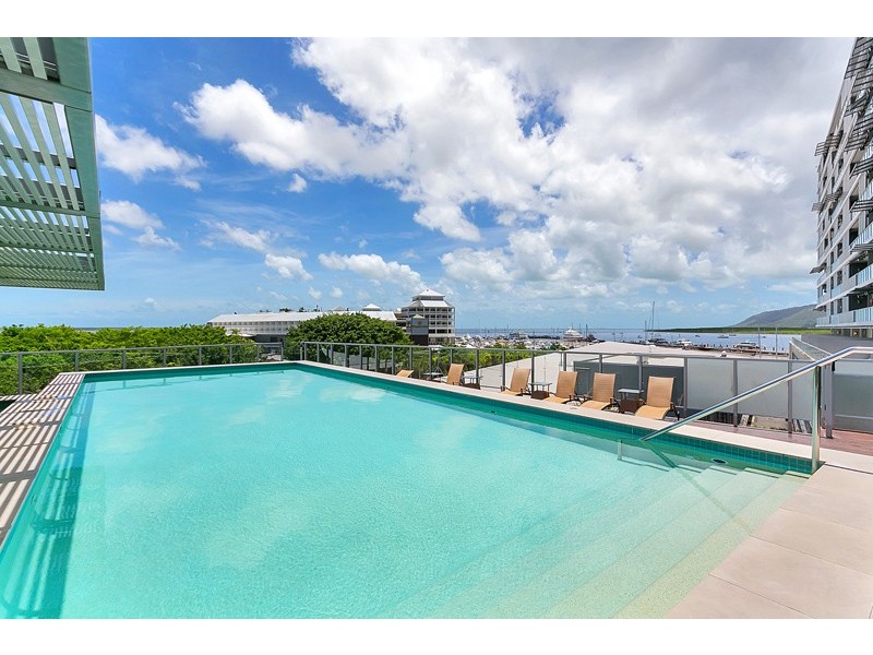 323/1 Marlin Parade., Cairns City QLD 4870