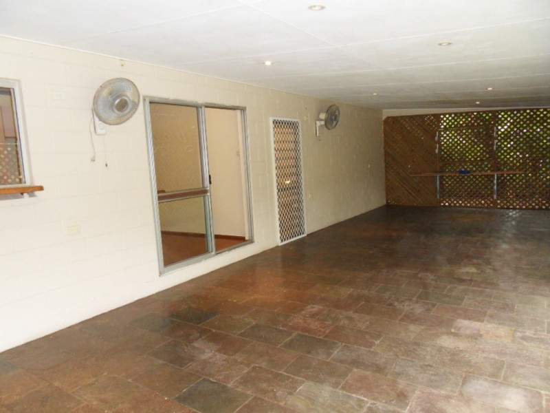 5 Wabag Close, Trinity Beach QLD 4879