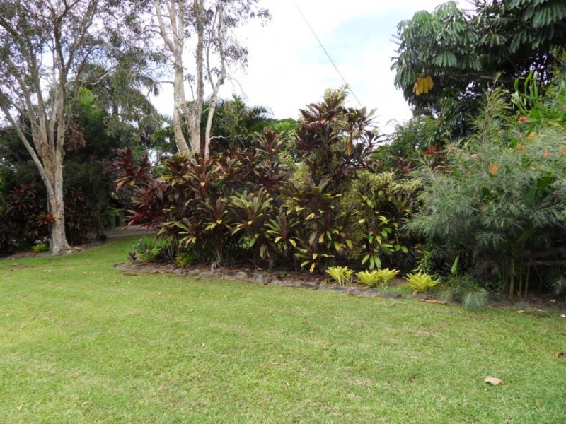 5 Wabag Close, Trinity Beach QLD 4879