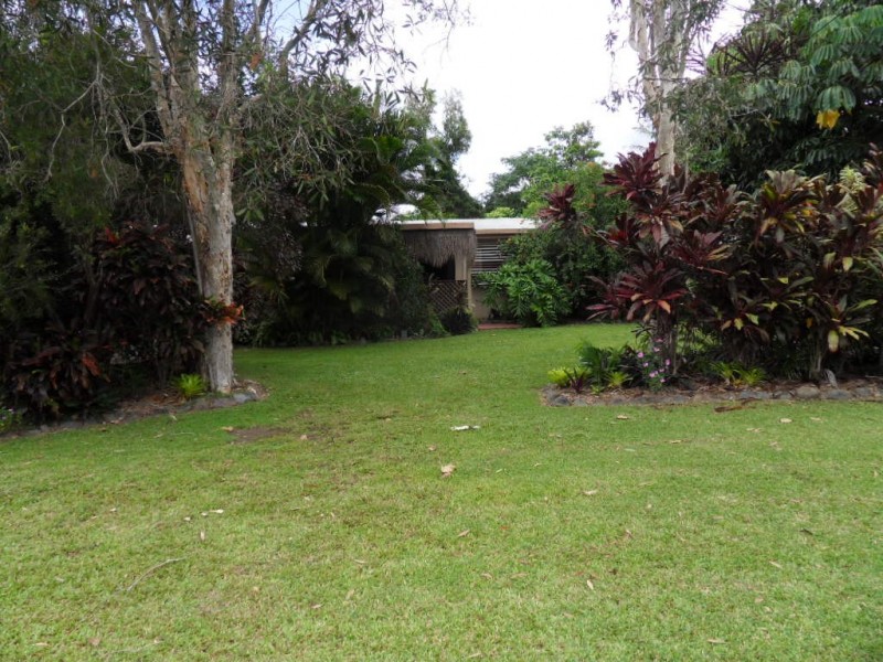 5 Wabag Close, Trinity Beach QLD 4879