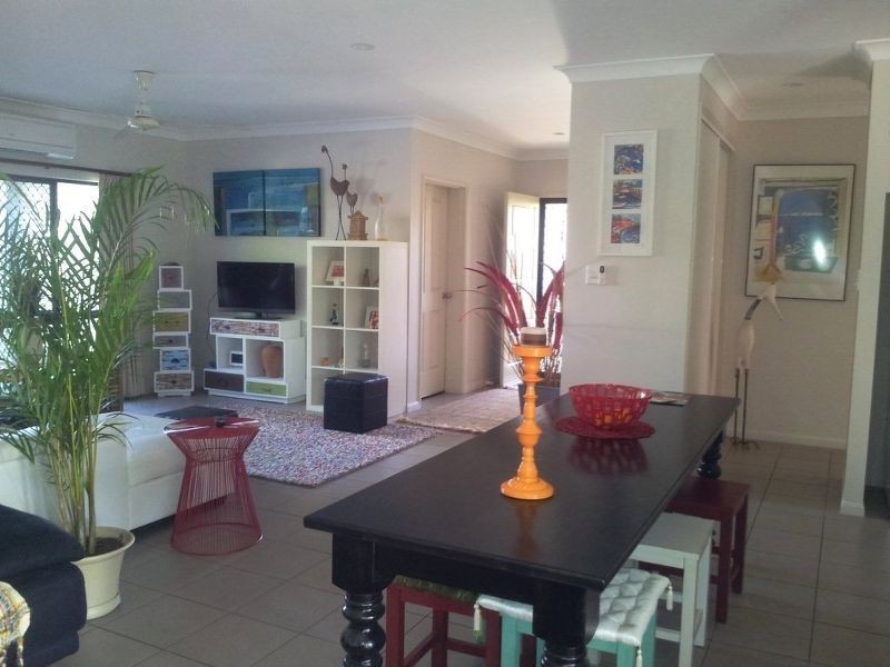 11 Petrie Close, Kewarra Beach QLD 4879
