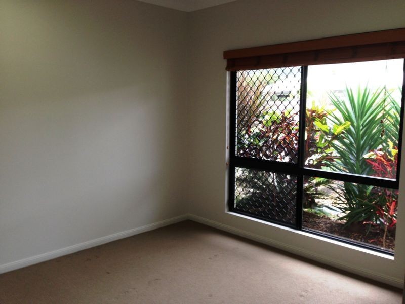 11 Petrie Close, Kewarra Beach QLD 4879