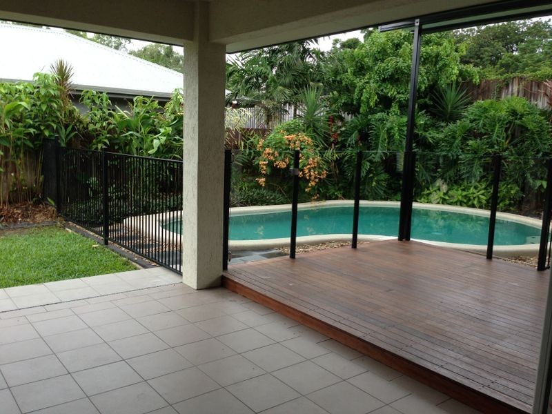 11 Petrie Close, Kewarra Beach QLD 4879