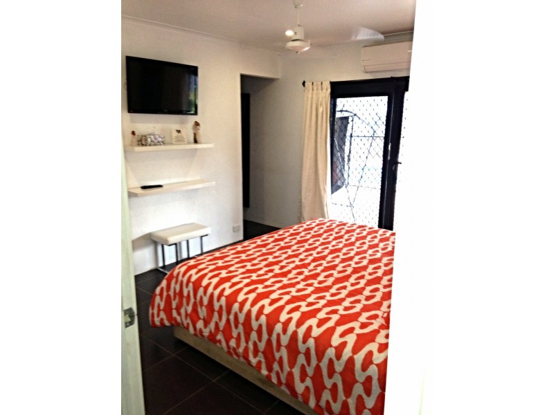 79 Carnation Drive, Mooroobool QLD 4870