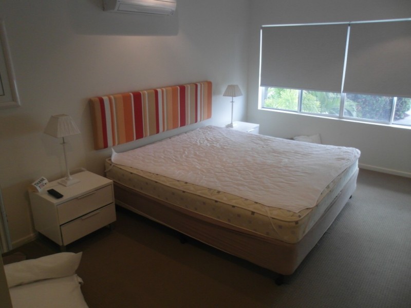 14/24 Warren St, Palm Cove QLD 4879