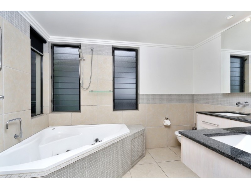 5/63 Vasey Esplanade, Trinity Beach QLD 4879