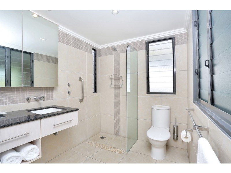 5/63 Vasey Esplanade, Trinity Beach QLD 4879