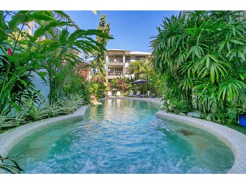 5/63 Vasey Esplanade, Trinity Beach QLD 4879